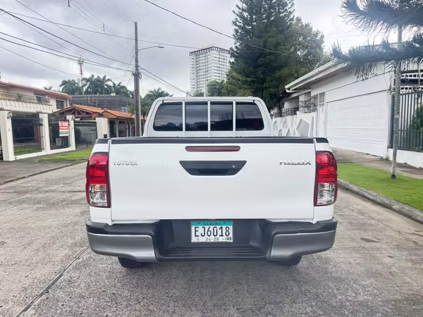Toyota Hilux 2025