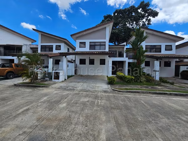 Venta Casa Duplex Chorrera - YD