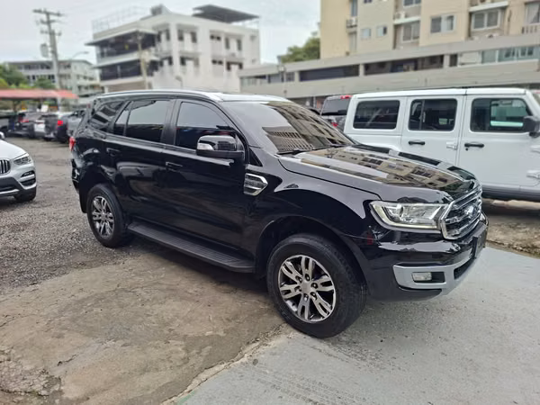 Ford Everest 2019