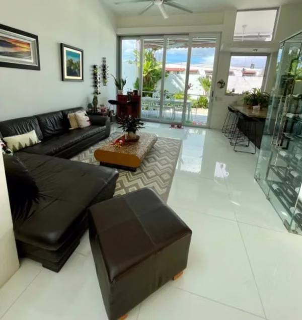 House in Altos de Golf with Pool and Terrace