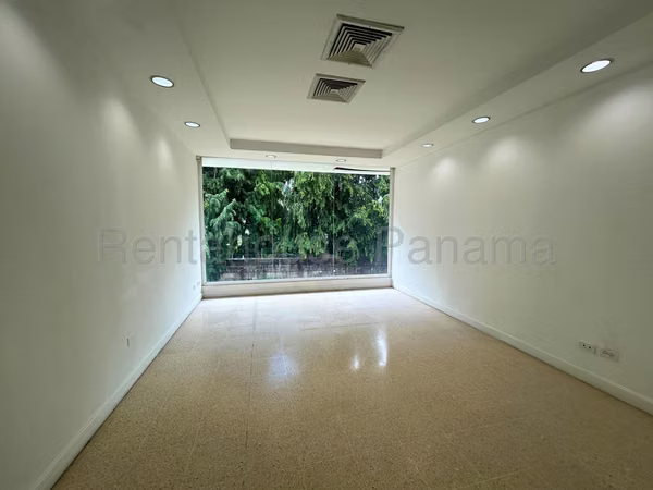 Sale of Premises in Obarrio NS