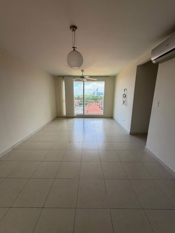OPORTUNIDAD ÚNICA TORRES DE VERSALLES $140,000