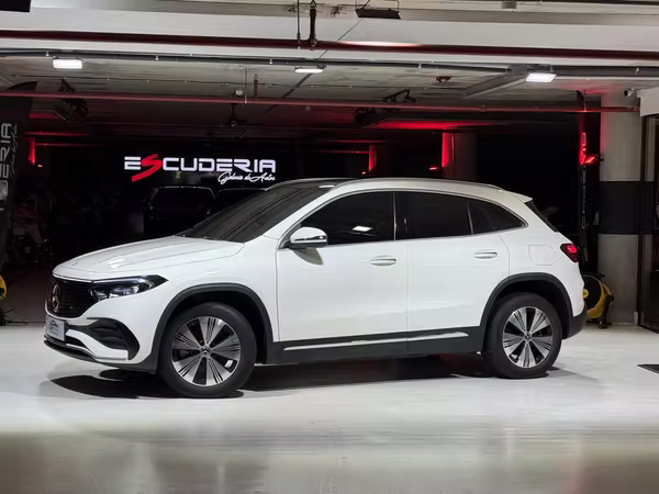 MERCEDES-BENZ EQA 2025