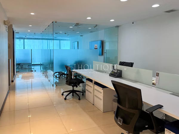 Venta de oficina en Punta pacifica  OCEANIA BUSINESS PLAZA OFICINA