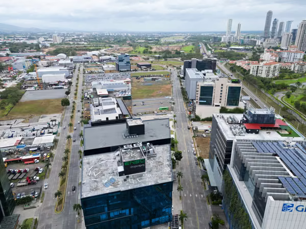 Land for Sale in Santa María Business District, 2,521 m²