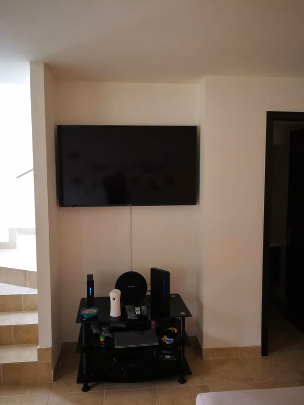 Se vende adosado en PH Altos del Este