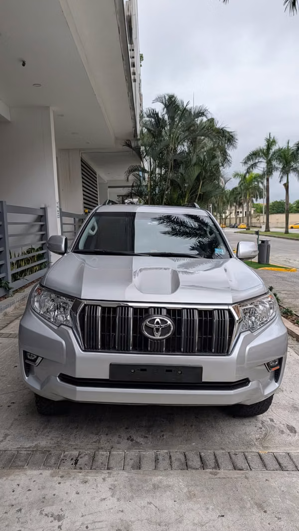 TOYOTA PRADO TXL 2019 COMPRADA EN 2020 - UNICO DUENO - EN PERFECTO ESTADO