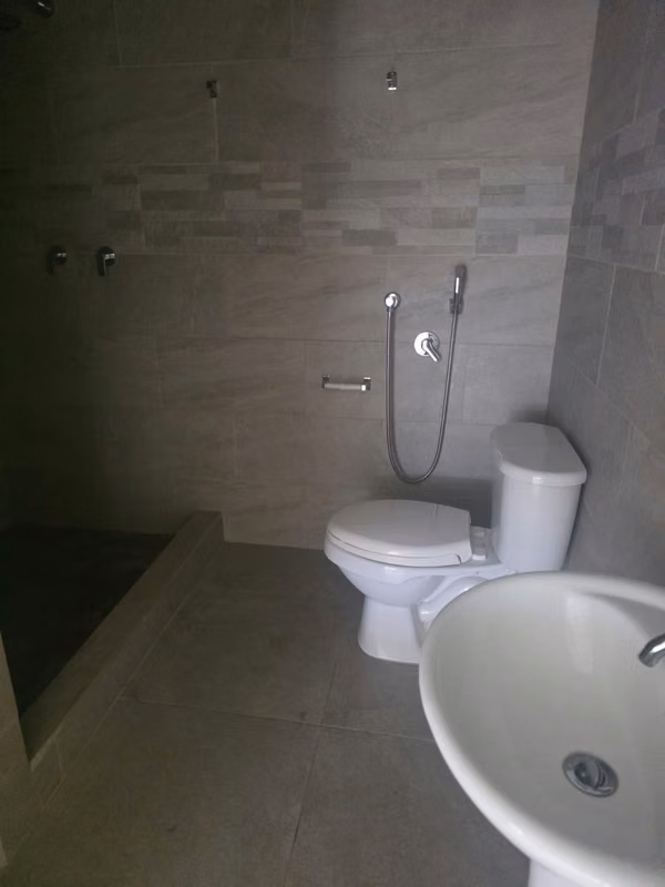 Melissa Foster Luxury Sells Commercial or Residential House in Albrook MFR2140