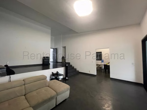 House for sale in Betania Los Angeles NS