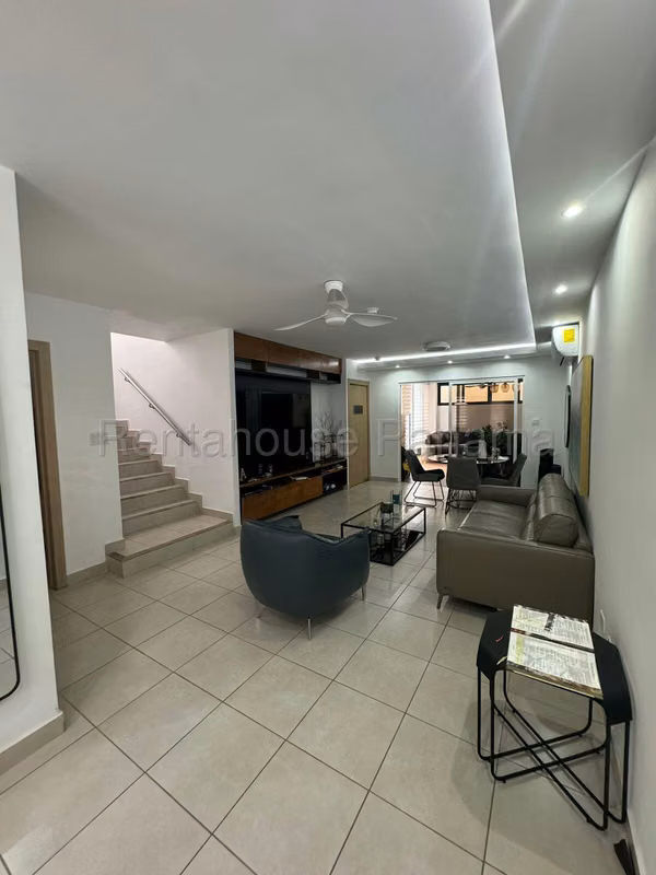 House for sale in Brisas Del Golf Aventura NS