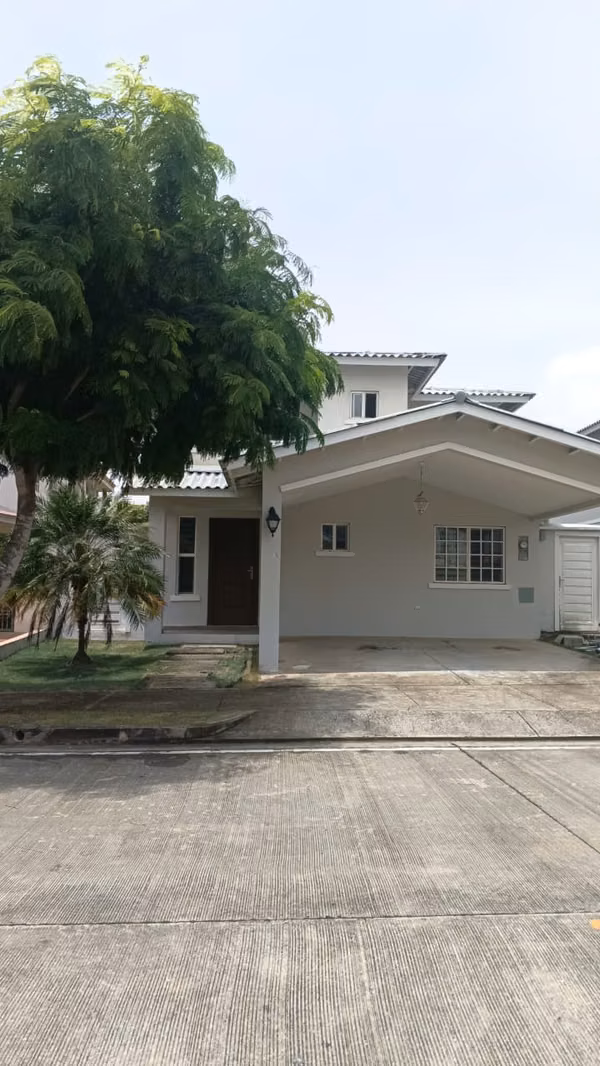 Furnished House for Rent in PH Rolling Hills, Costa Verde