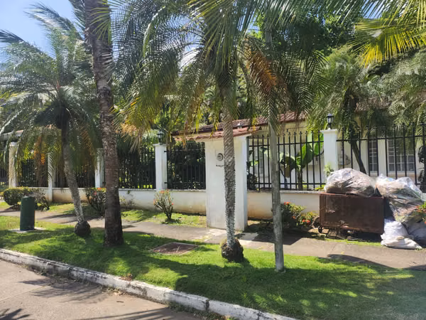 Melissa Foster Luxury Alquila Amplia Casa Dúplex de Una Planta en Albrook MFR2146