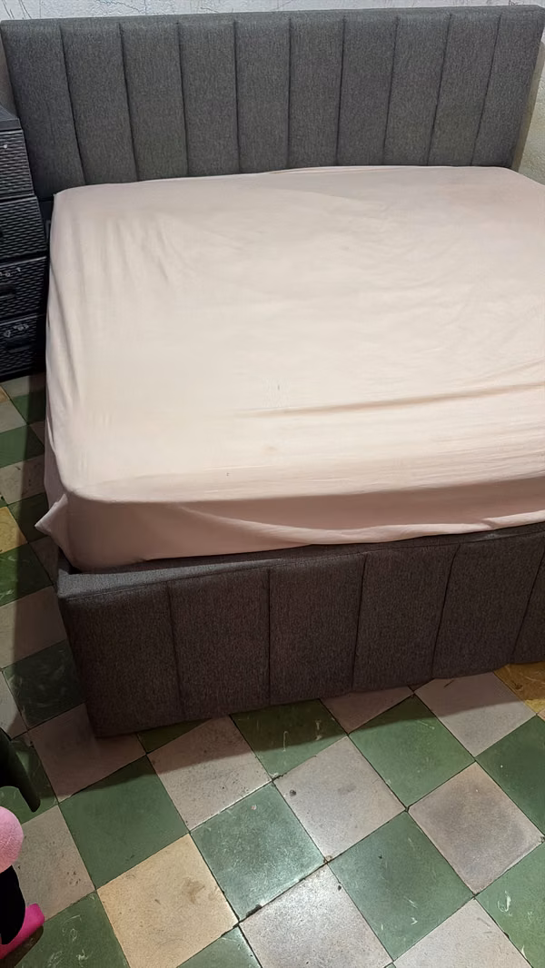 Bed king as new