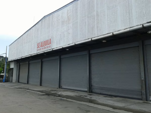 Galera Llano Bonito en venta. Si desea como inversión le dejamos excelente inquilino.