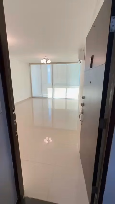 San Francisco - 124; P.H. Waterview - 124; Remote 2Rec Sea View ($1,200)
