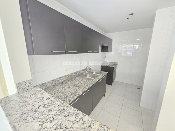 Venta de Apartamento en PH Belview 200 - Edison Park. Haga una oferta