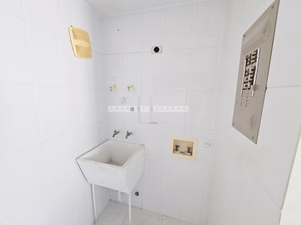 Venta de Apartamento en PH Belview 200 - Edison Park. Haga una oferta