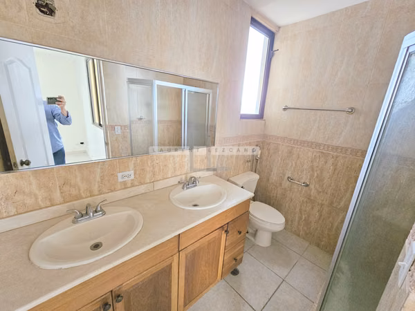 Venta de Apartamento en PH Vall Halla - El Cangrejo. Haga una oferta