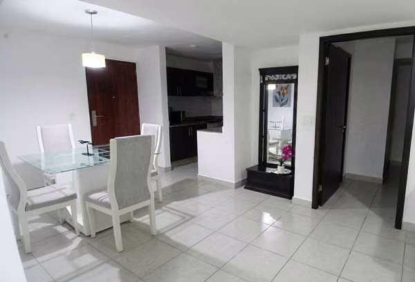 Apartamento en Via España I amoblado I 2 Rec I excelente iluminacion y ubicacion