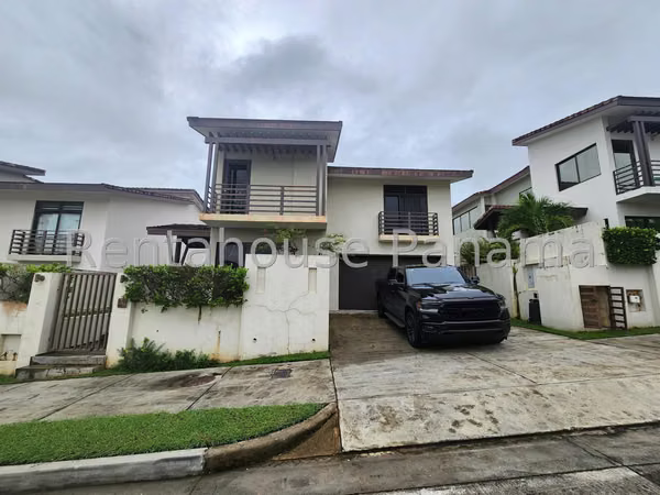 House for Sale Panama Pacifico - YD