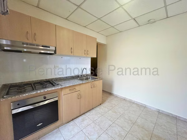 Casa en Venta en Tocumen.