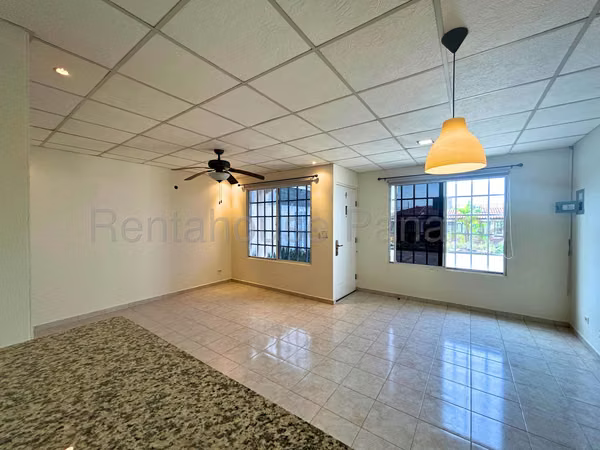 House for Sale in Tocumen. 26-2092.