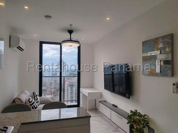 Furnished Apartment Rental in Calle 50 Ph The Gray EC