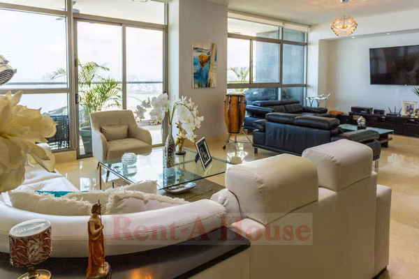 Apartment for sale in Costa del Este MPM27-2106