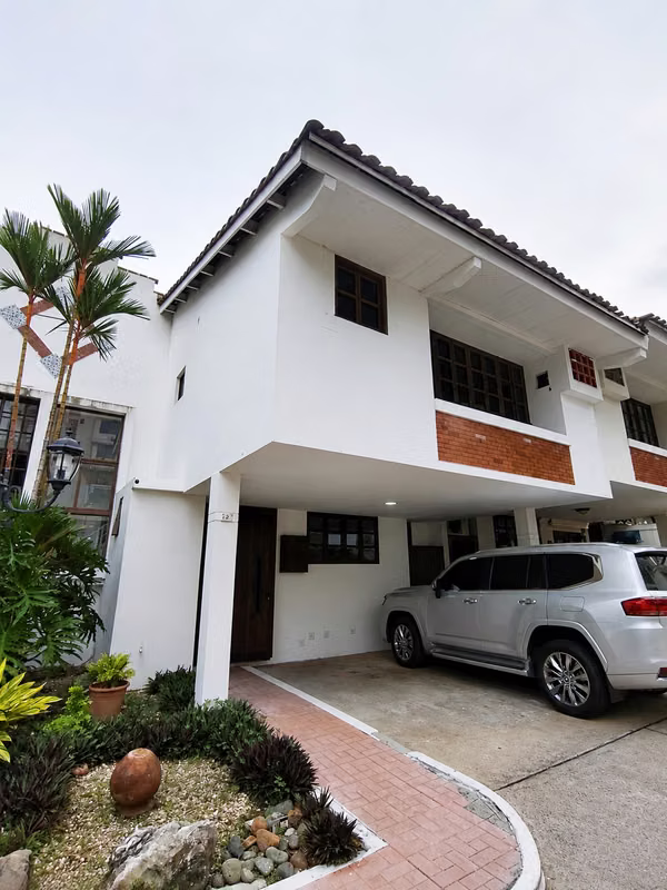 House for sale in San Francisco, Panama