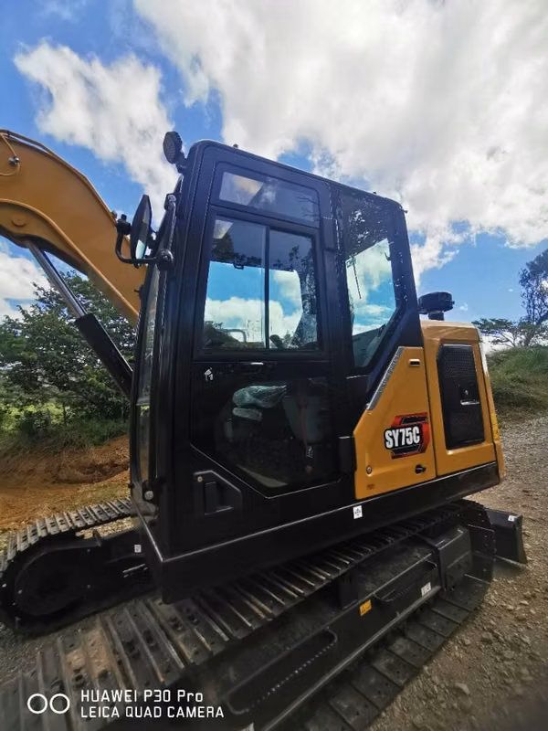 ¡SE VENDE EXCAVADORA SANY SY75C (G4) 100% NUEVA, SIN USO!