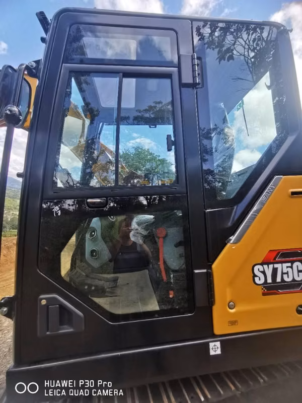 ¡SE VENDE EXCAVADORA SANY SY75C (G4) 100% NUEVA, SIN USO!