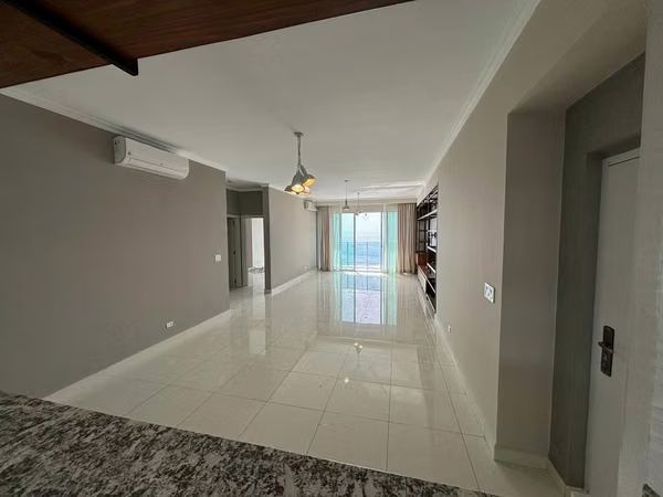 San Francisco - 124; P.H. Nautical - 124; High Floor 2Rec Sea View ($1.950)