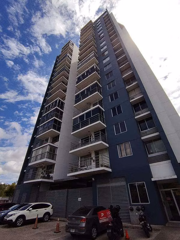 Pueblo Nuevo, P.H. Cosmopolitan Towers