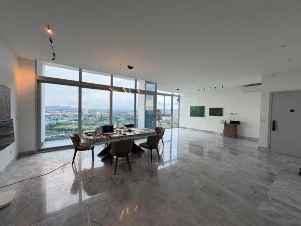ALQUILO PENTHOUSE EN SANTA MARIA CON LINEA BLANCA
