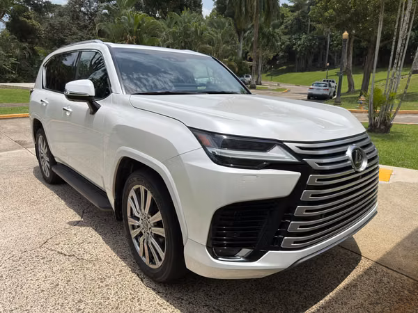2023 LEXUS LX600 VIP ULTRA LUXURY