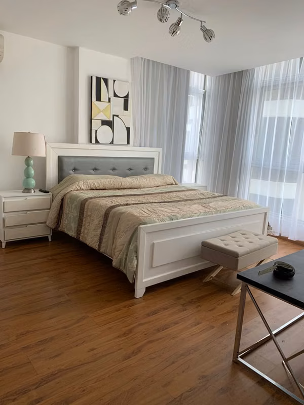 FOR RENT GREAT APARTMENT IN AVENIDA
