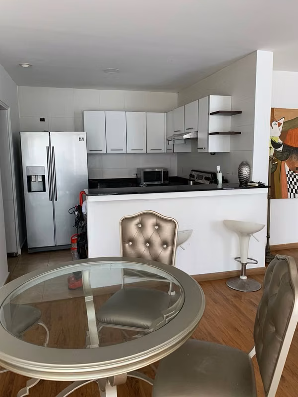 FOR RENT GREAT APARTMENT IN AVENIDA