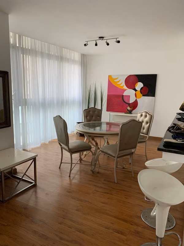 FOR RENT GREAT APARTMENT IN AVENIDA