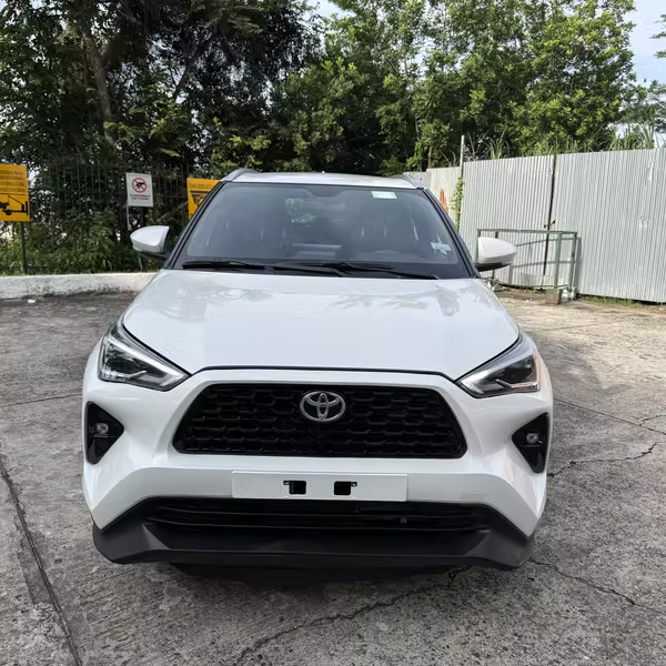 Sell yaris cross year 2025