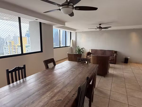 Apartment For Sale Next to Multiplaza