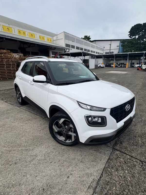 HYUNDAI VENUE 2024