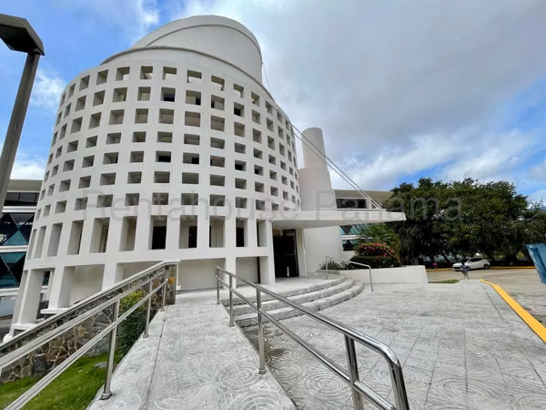 ALQUILO Edificio Comercial Transismica 1356m2