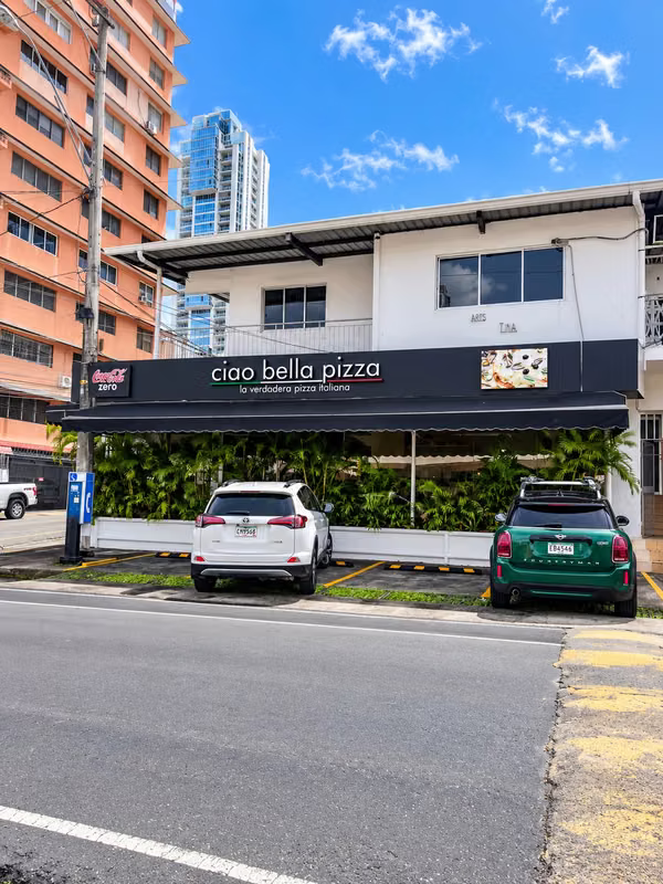 Venta de Edificio Comercial y Residencial en San Francisco, 1,200 m2 y 2,200m2 de construcción