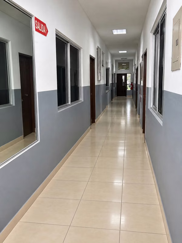 Venta de Edificio Comercial y Residencial en San Francisco, 1,200 m2 y 2,200m2 de construcción