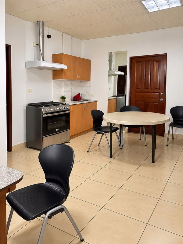 Venta de Edificio Comercial y Residencial en San Francisco, 1,200 m2 y 2,200m2 de construcción