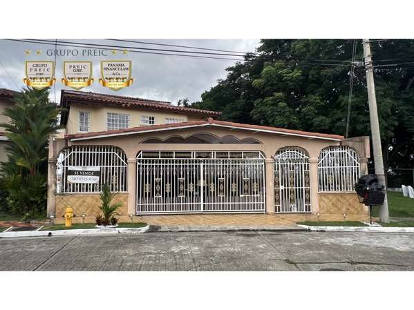 VENTA DE CASA EN PH RIVIERA COLONIAL BRISAS DEL GOLF