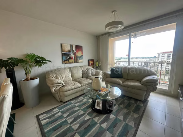 Vendo Apartamento de 100m2 en Torres de Versalles 26-8284SRZ