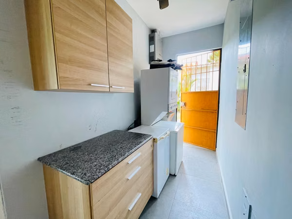 Venta de encantadora y amplia casa de playa en PH La Mare, Punta Barco Viejo – San Carlos