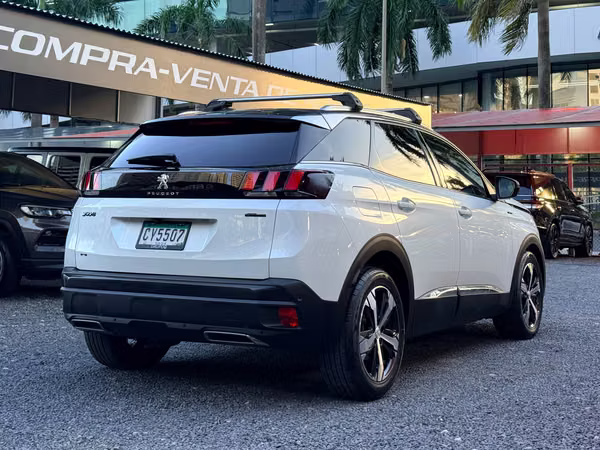 PEUGEOT 3008 GTLINE
