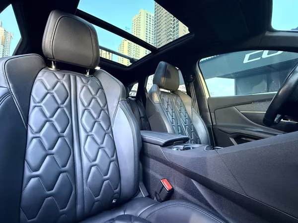 PEUGEOT 3008 GTLINE